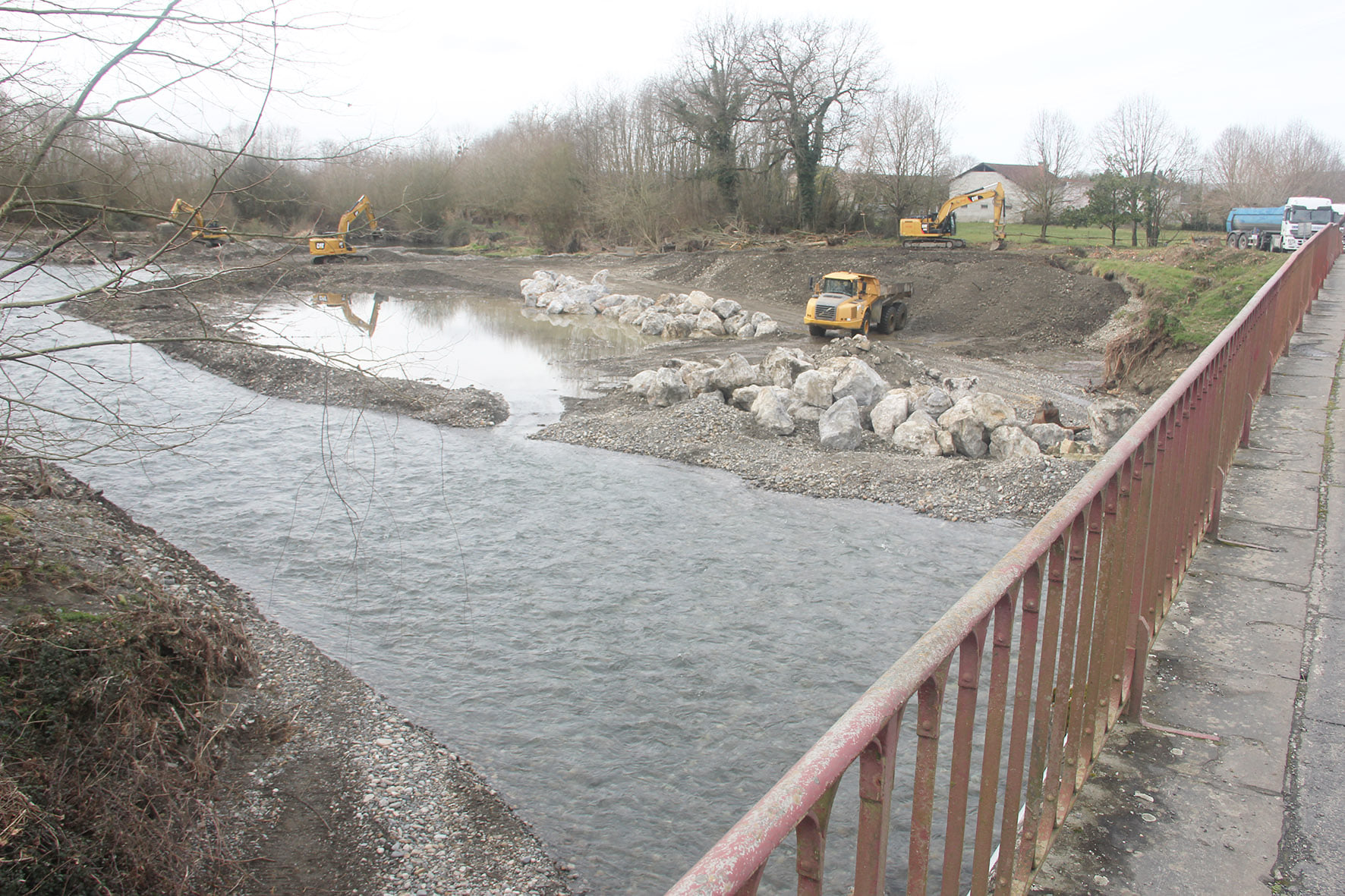 chantier post crues sur la commune de Marsac